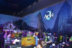 “AION2” tem uma fila enorme de pessoas esperando por 3 horas! AION, reinterpretado para os tempos modernos, será lançado na Coreia do Sul e Taiwan em 19 de novembro[G-STAR 2025]